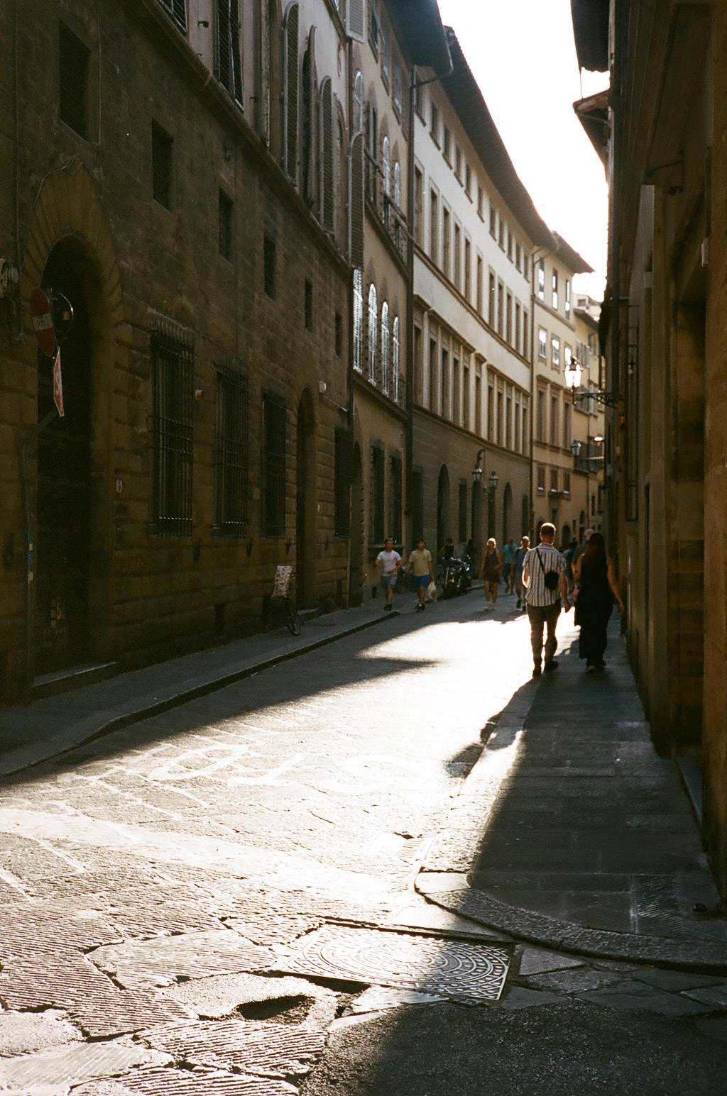 Roxy-Lee-Artist-Florence-Light-on-ground